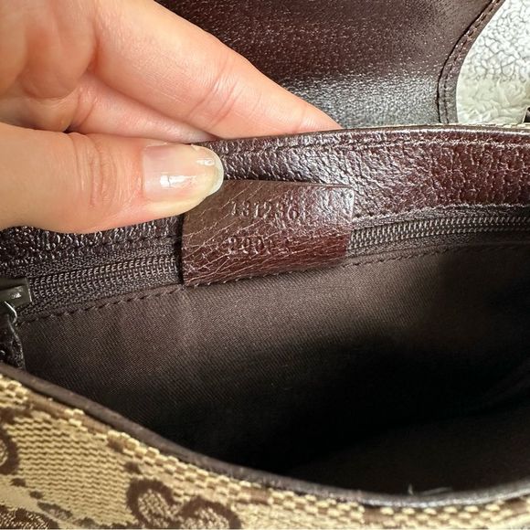 EUC Gucci Canvas Logo Bucket Belt Bag/ Waist Bag - Picture 13 of 15